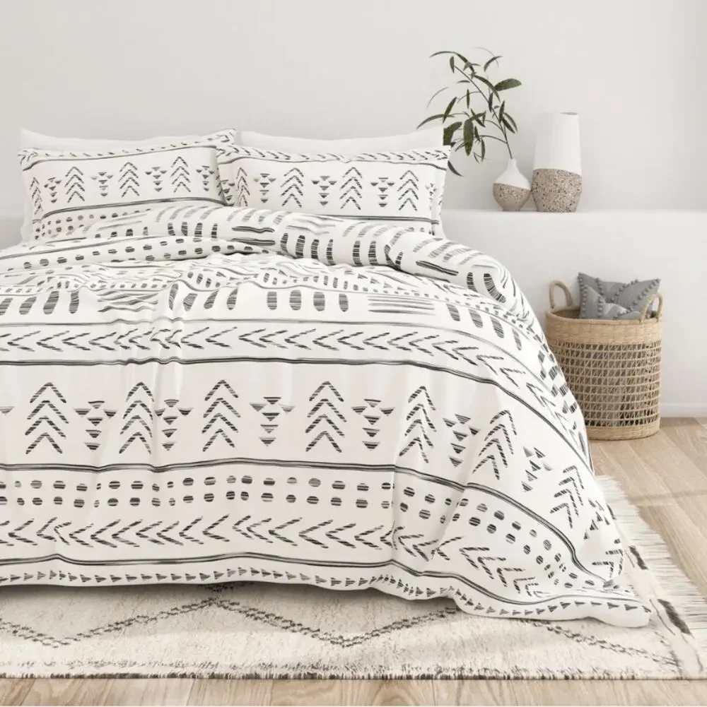 Linens and Hutch Arrow Dreams Pattern 3-Piece King Duvet Cover Set